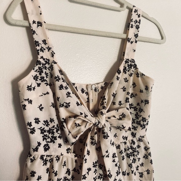 Cute jumsuit - Picture 3 of 4